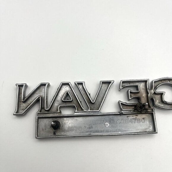 Vintage 70s Dodge Van 100 Emblem Badge OEM Mopar 4084780 Tradesman Sportsman - Picture 3 of 8